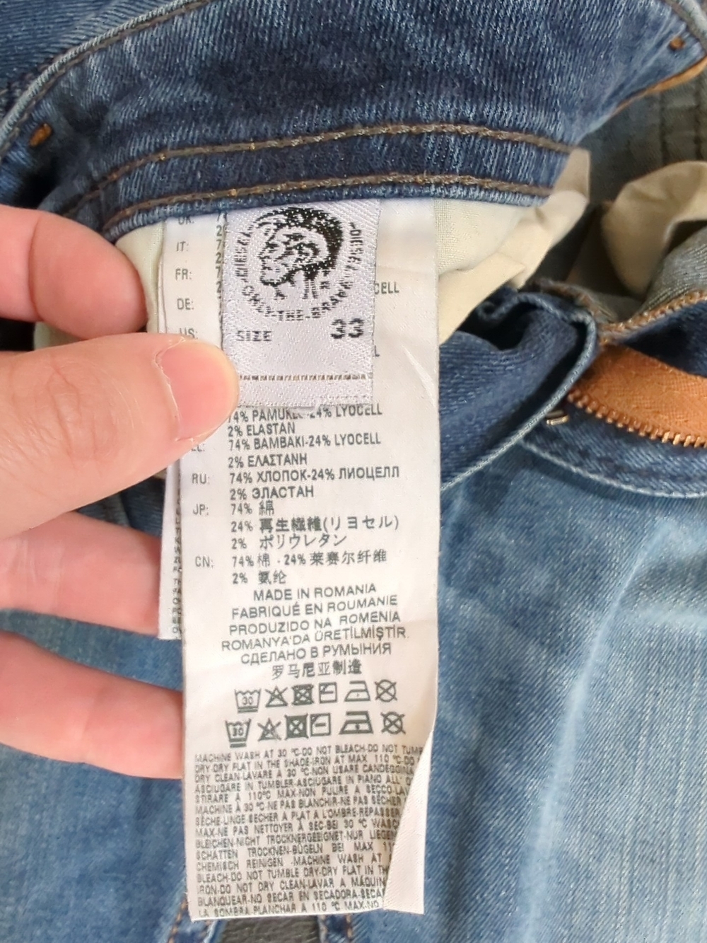 Diesel Men's Thommers Straight Tapered Fit Jeans 33x34 Vtg Y2K - Picture 6 of 10
